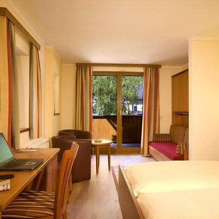 Garten - Hotel Sallerhof Grodig Luaran gambar